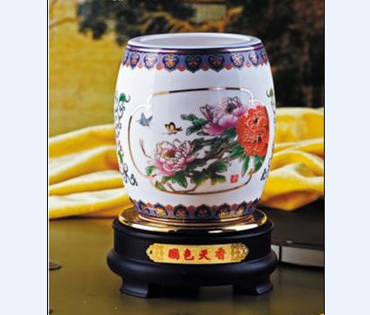 ��ɫ���㾰̩�{��̖���D(zhu��n)�PͲ